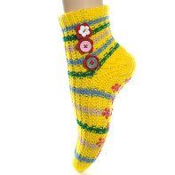 Ponožky - štrikované s ozdobnými gombíkmi